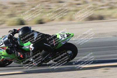 media/Sep-20-2025-Race Pace (Sat) [[d4e1b33f4d]]/Non Verified/Turn 4 Inside (8am)/